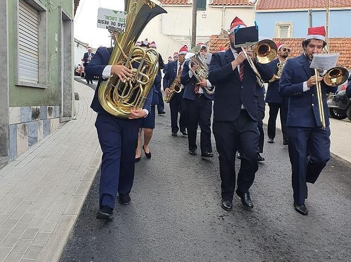 O Natal saiu à rua em Talaíde1