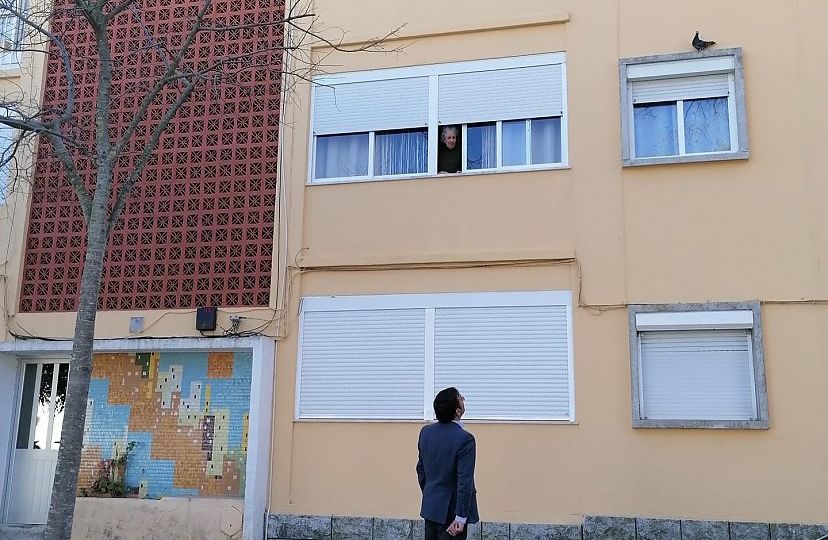 Auscultação de vizinhos no terreno1